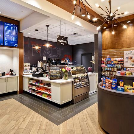 Doubletree By Hilton Deadwood At Cadillac Jack'S Bagian luar foto