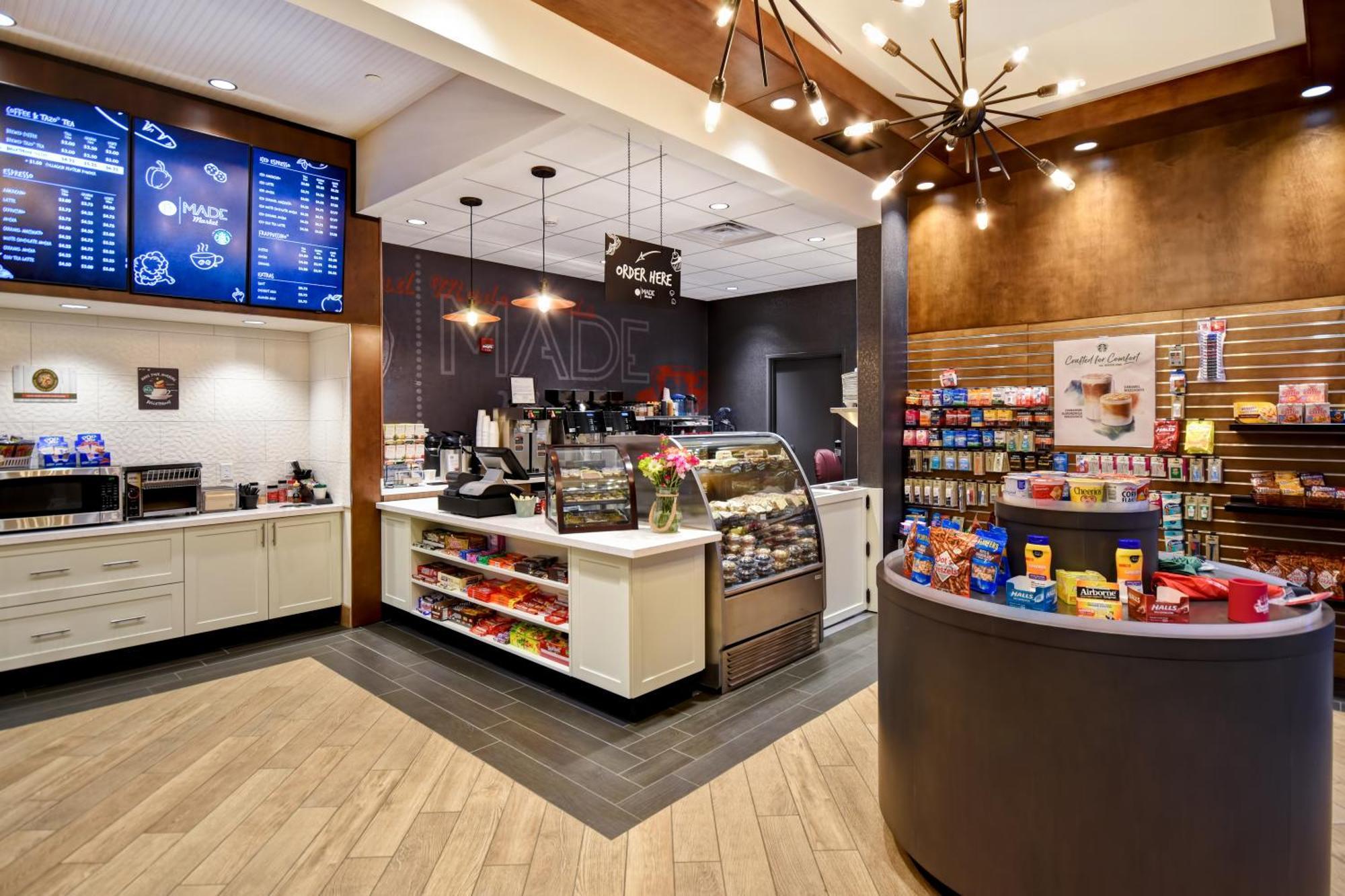 Doubletree By Hilton Deadwood At Cadillac Jack'S Bagian luar foto