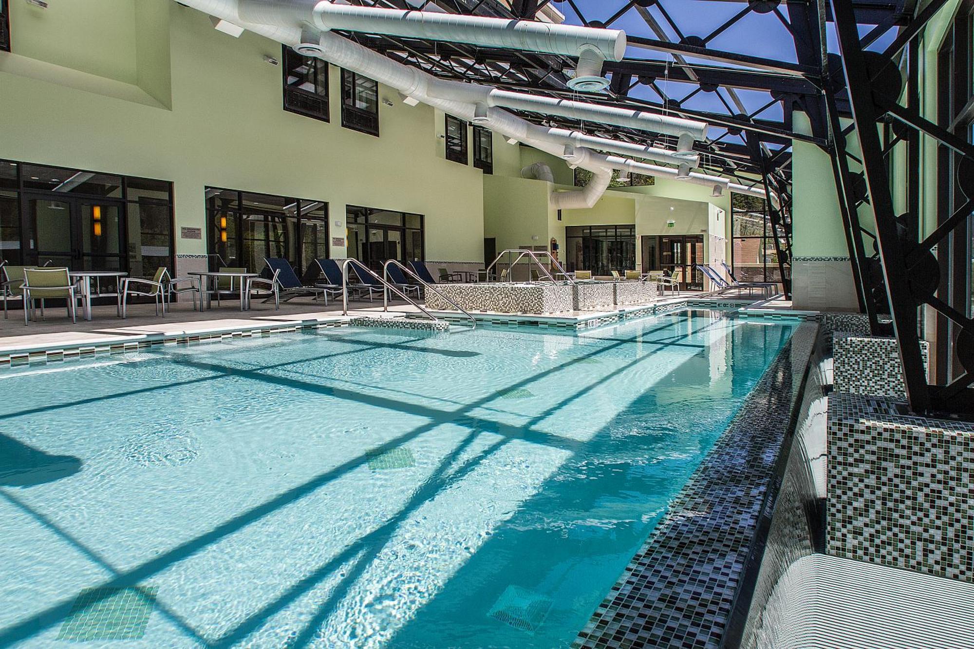 Doubletree By Hilton Deadwood At Cadillac Jack'S Bagian luar foto