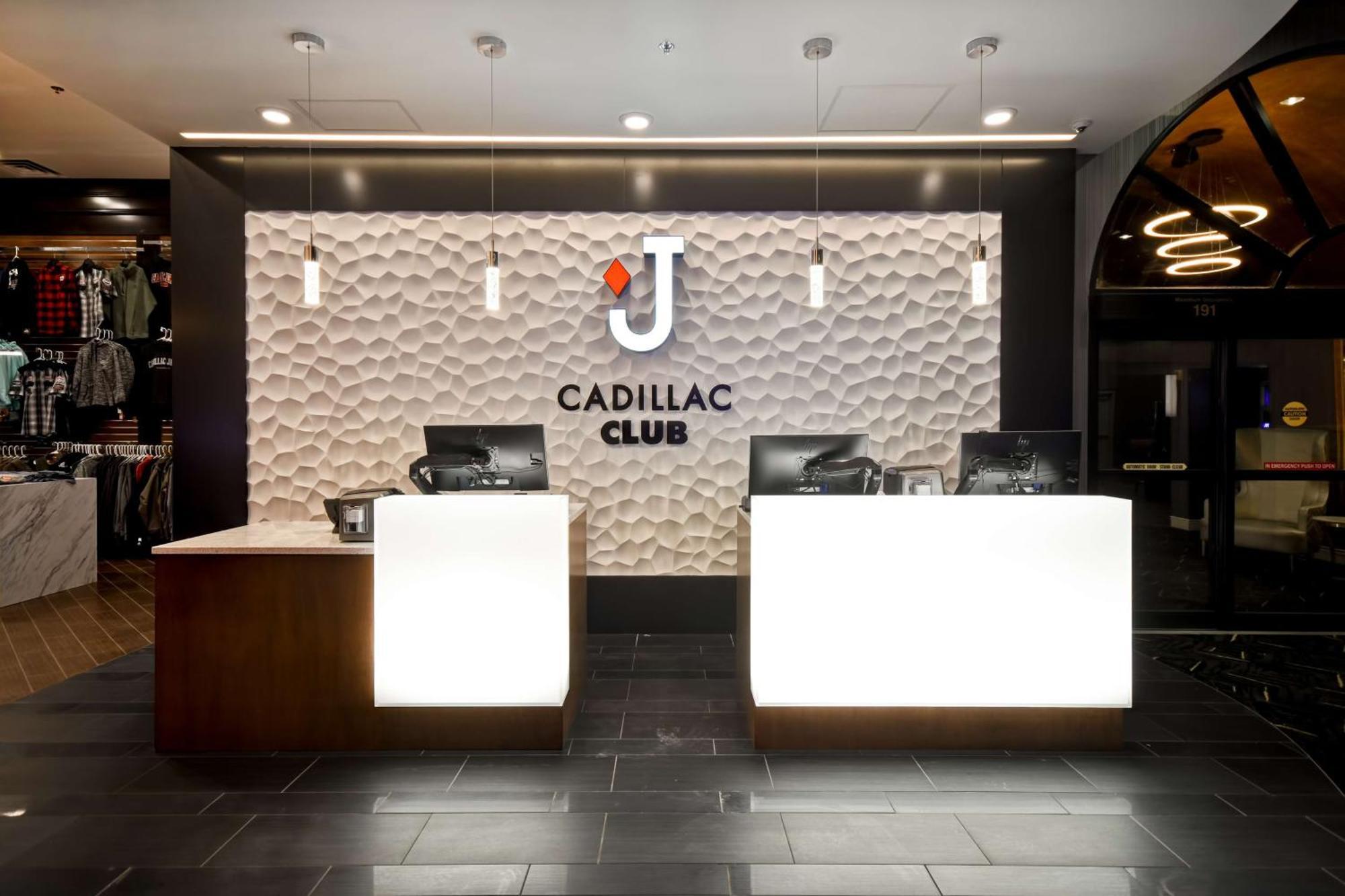 Doubletree By Hilton Deadwood At Cadillac Jack'S Bagian luar foto