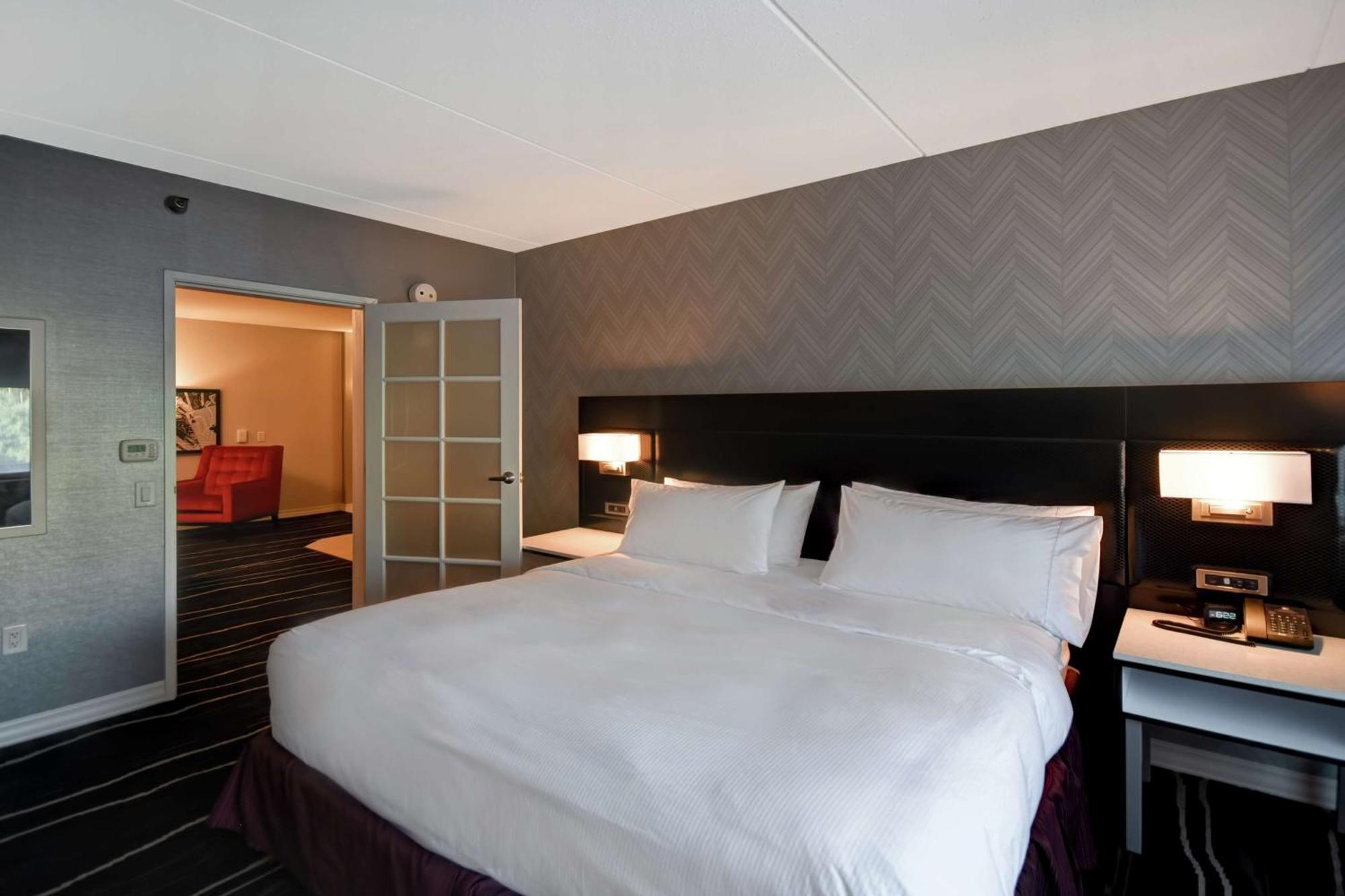 Doubletree By Hilton Deadwood At Cadillac Jack'S Bagian luar foto