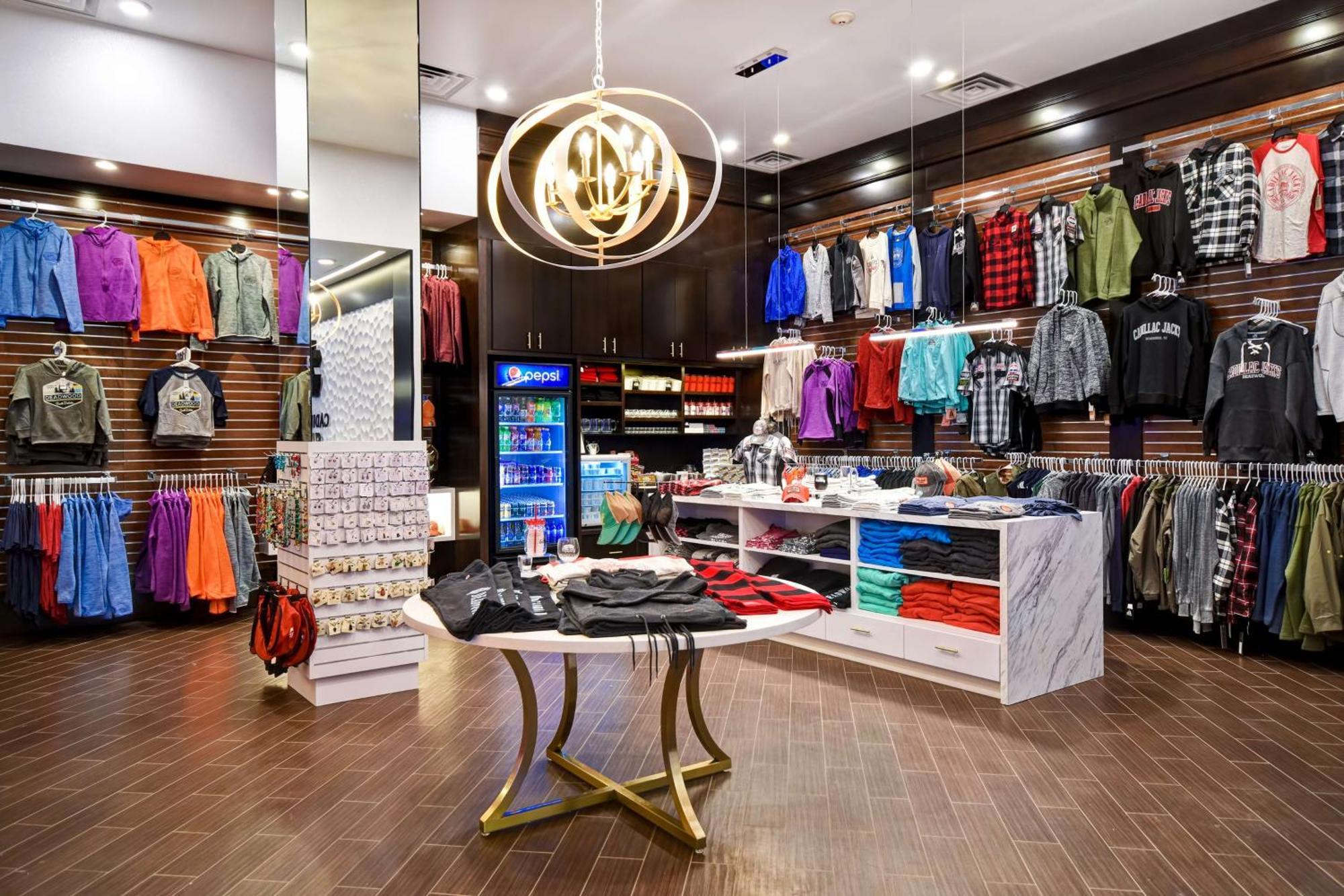 Doubletree By Hilton Deadwood At Cadillac Jack'S Bagian luar foto
