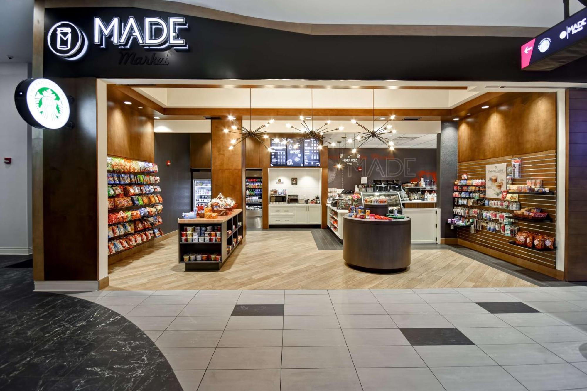 Doubletree By Hilton Deadwood At Cadillac Jack'S Bagian luar foto